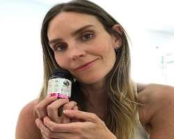 The actress promotes products like Mary Ruth Organics through her Instagram.